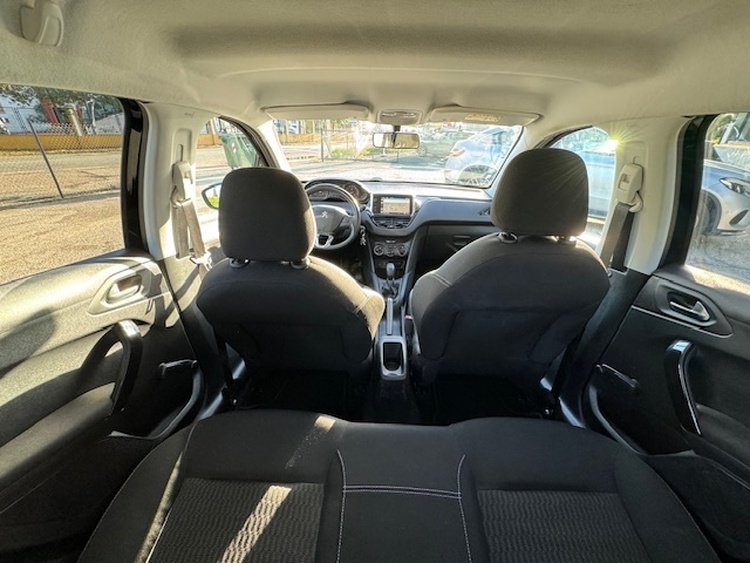 Peugeot 208 1.6 BlueHDi ACTIVE 100CV foto 8