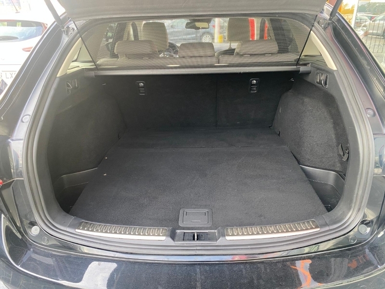 Mazda 6 Luxury foto 13