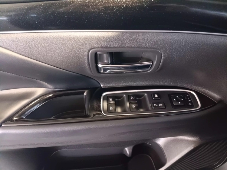 Mitsubishi Outlander PHEV Motion 4WD foto 15