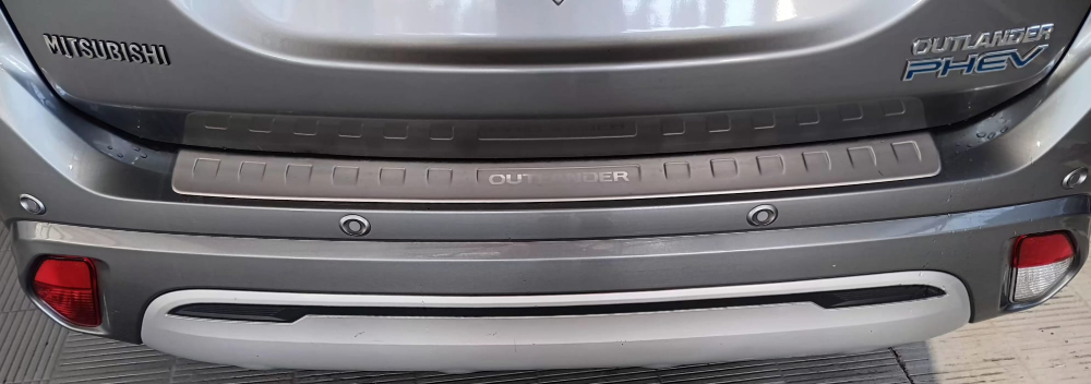 Mitsubishi Outlander PHEV Motion 4WD foto 8