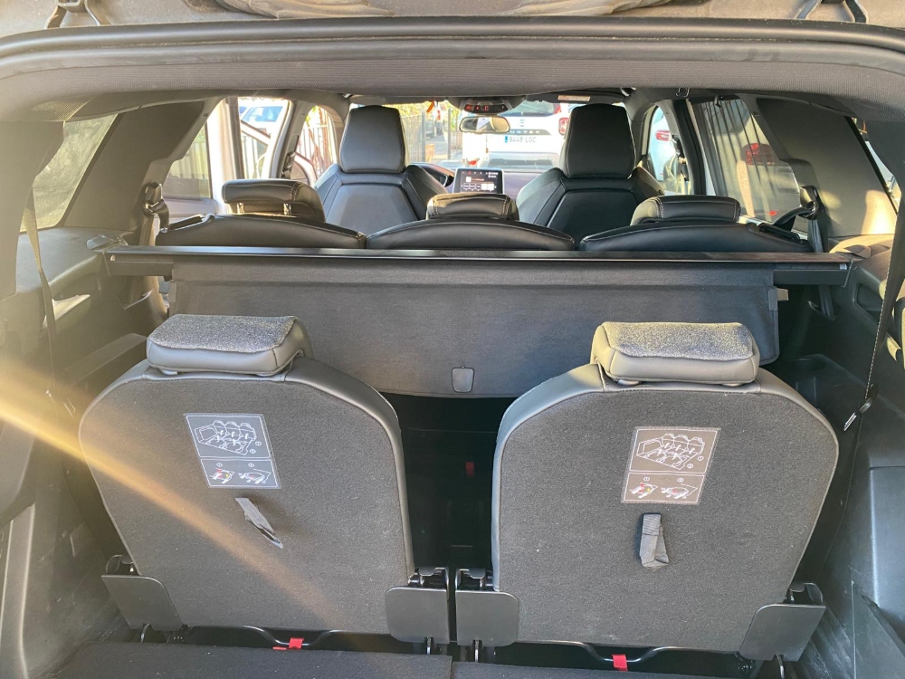 Peugeot 5008 GT Line miniatura 11