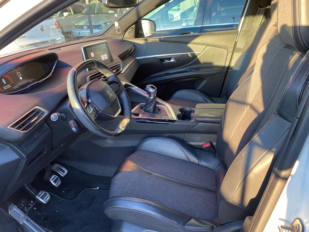 Peugeot 5008 GT Line foto 7