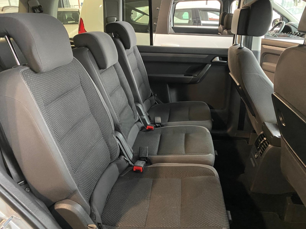 Volkswagen Touran Advance foto 10