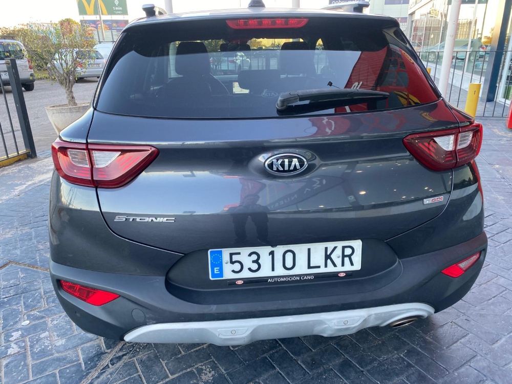 Kia Stonic Black Edition foto 6