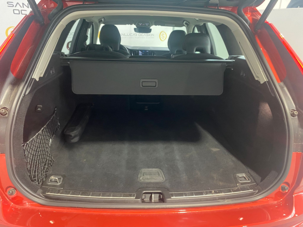 Volvo XC60 Core 2WD foto 12