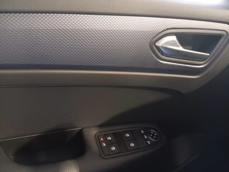 Renault Arkana Equilibre foto 13