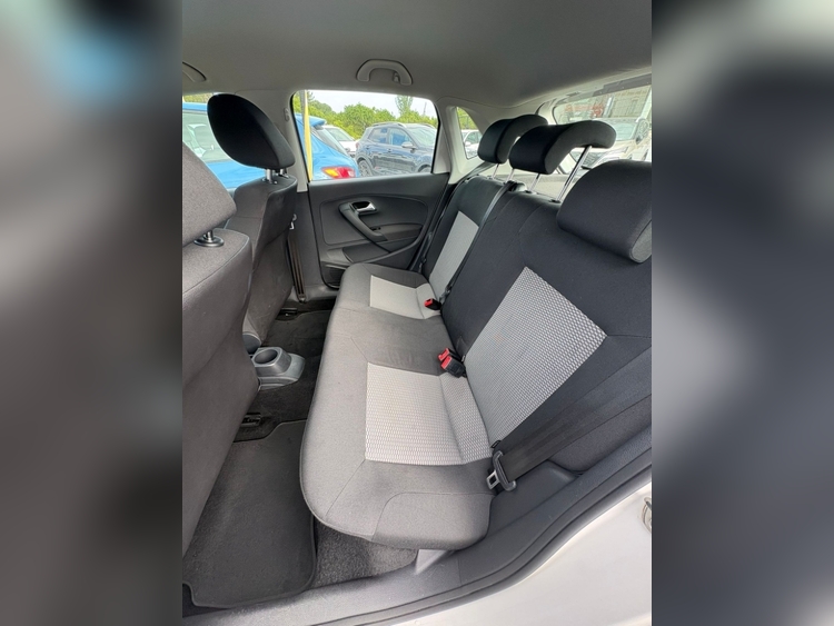 Volkswagen Polo Advance foto 9