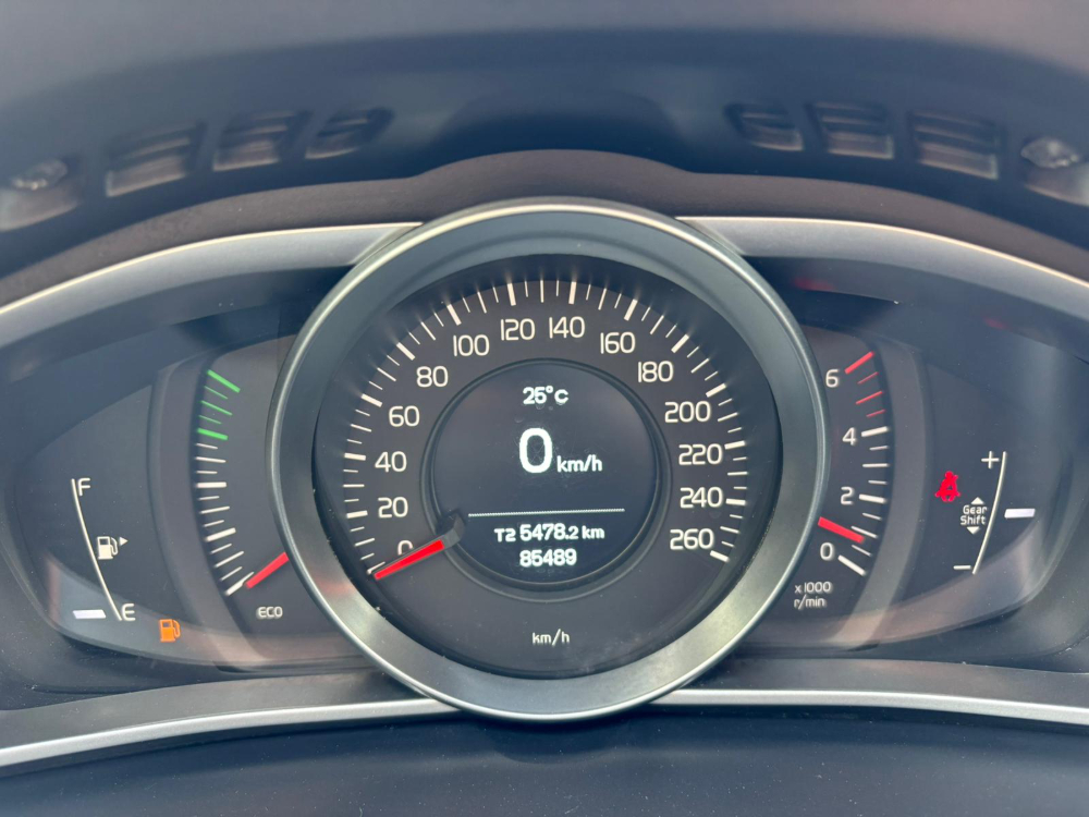 Volvo V40 Kinetic miniatura 6