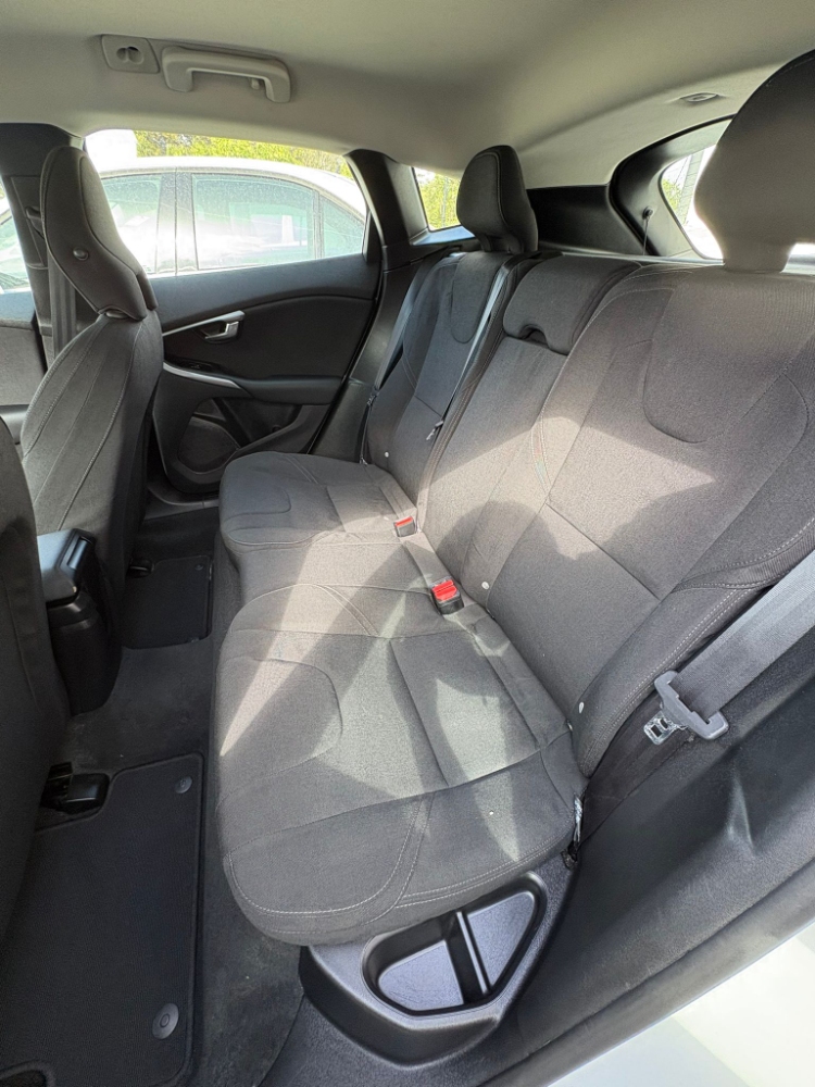 Volvo V40 Kinetic foto 9