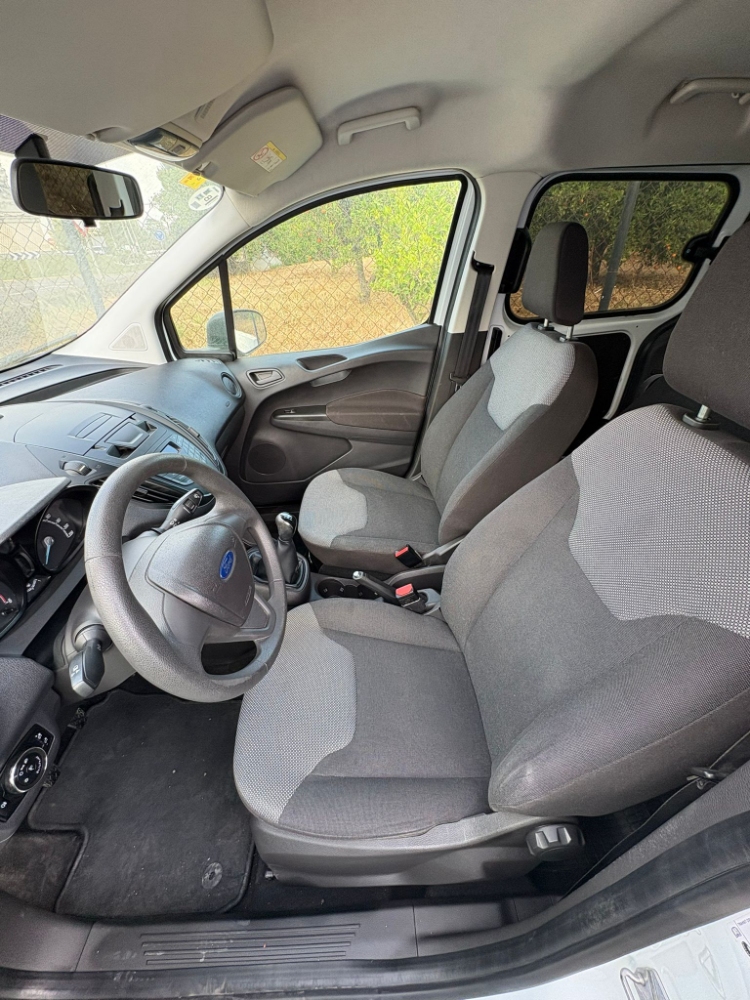 Ford Transit Courier Kombi Ambiente foto 7
