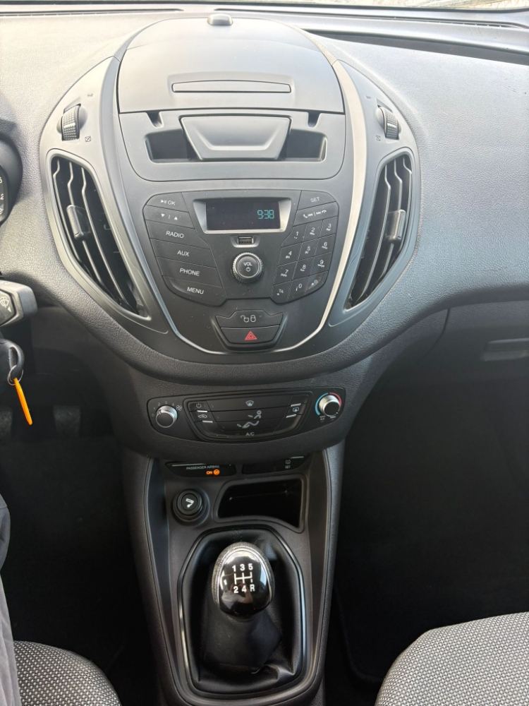Ford Transit Courier Kombi Ambiente foto 9