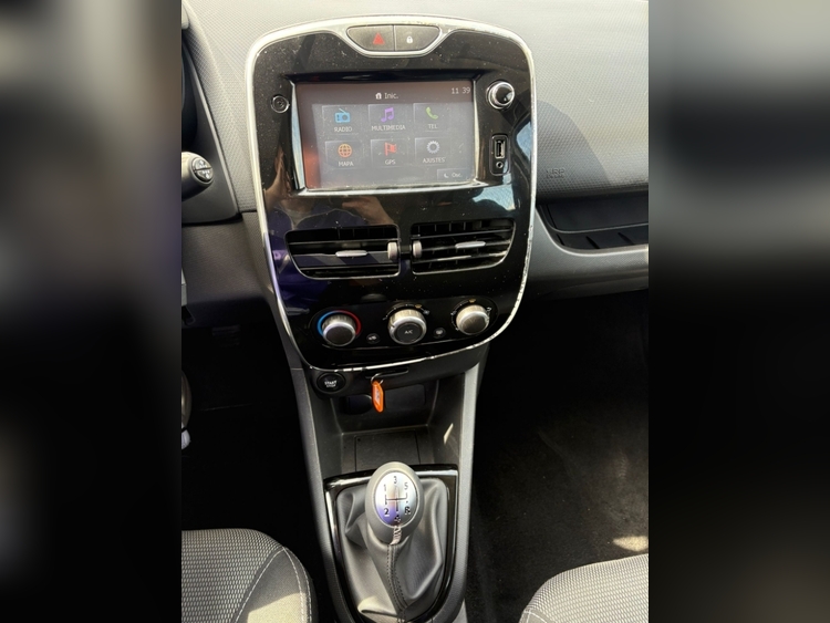 Renault Clio Expression foto 10