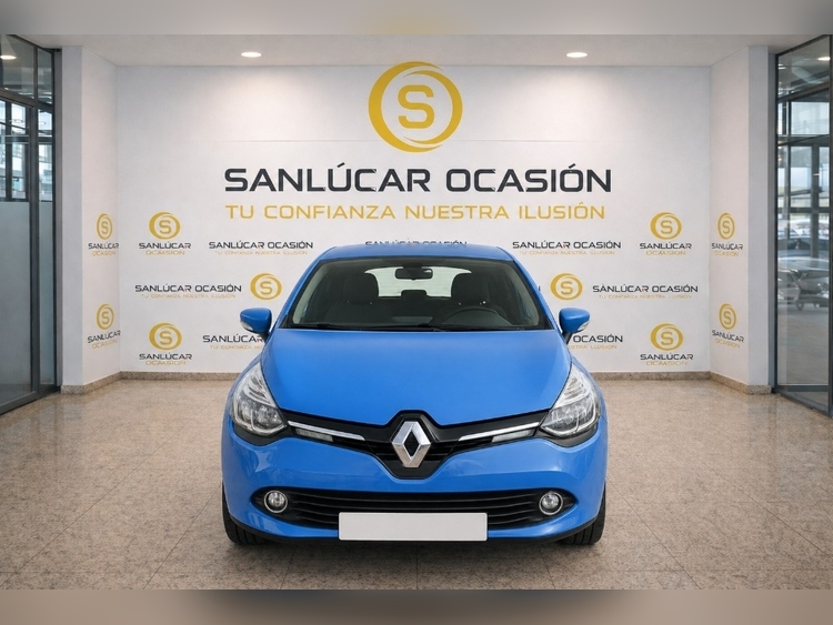 RENAULT CLIO AUTHENTIC foto 2