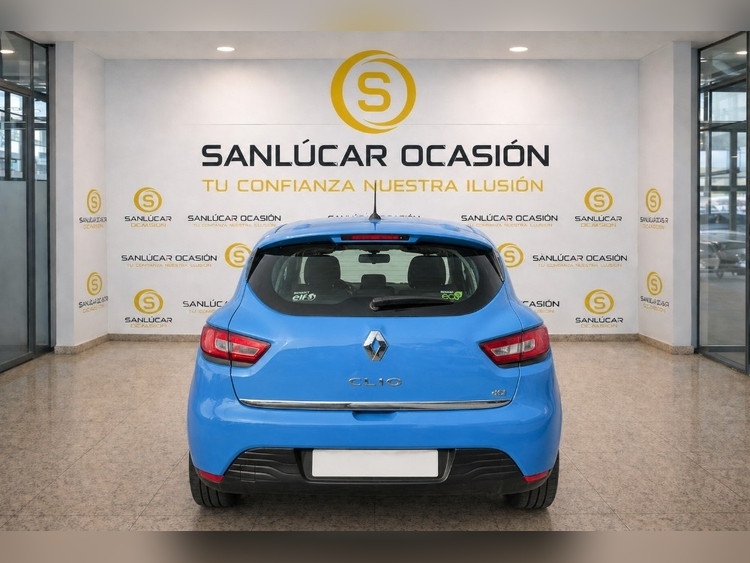 RENAULT CLIO AUTHENTIC foto 3