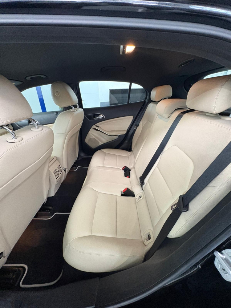 Mercedes-Benz Clase GLA GLA 220 CDI / d (156.903) foto 10