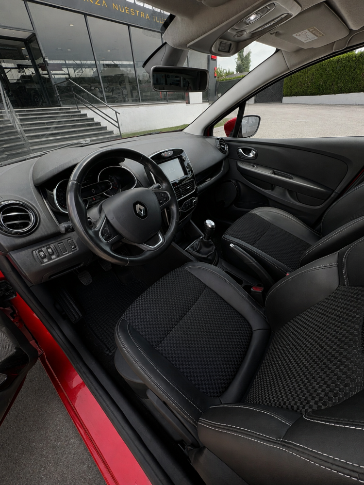 Renault Clio Zen miniatura 9