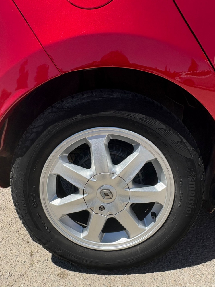 Renault Clio Zen foto 13