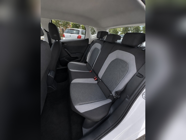 Seat Ibiza Style Plus foto 10