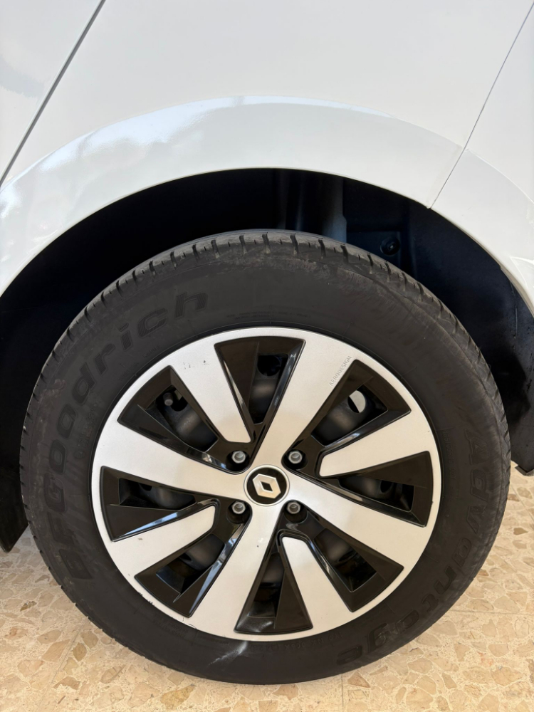 Renault Clio Equilibre miniatura 13