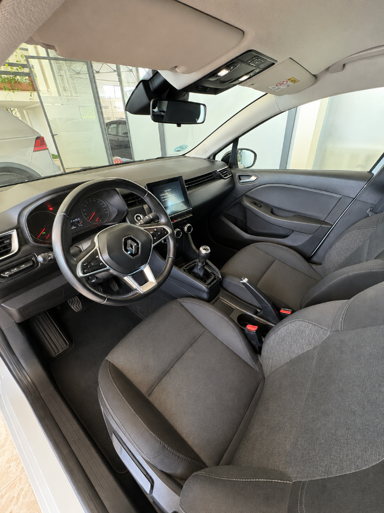 Renault Clio Equilibre miniatura 8