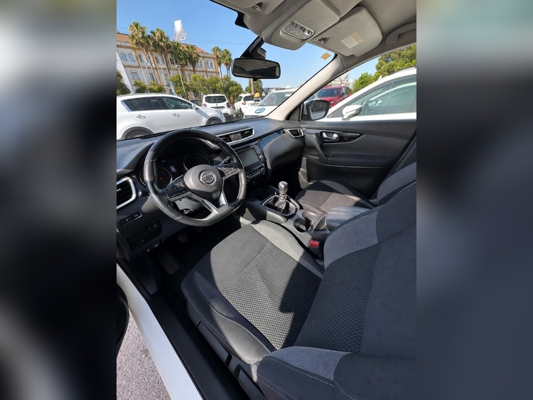Nissan Qashqai Visia 4x4 foto 8