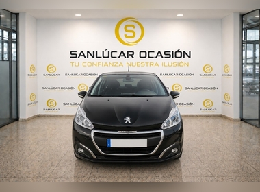 Peugeot - 208