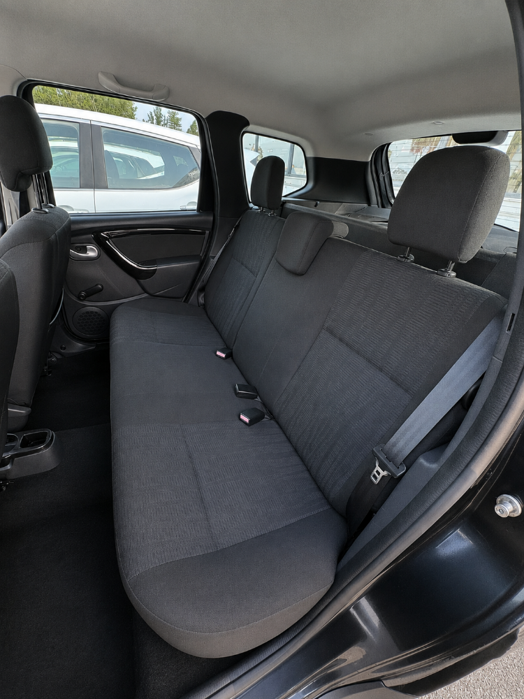 Dacia Duster Laureate 4x2 miniatura 9