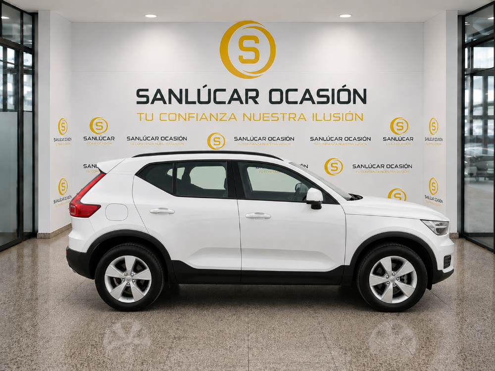 Volvo XC40 Essential 2WD miniatura 5