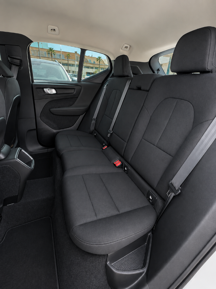 Volvo XC40 Essential 2WD miniatura 9