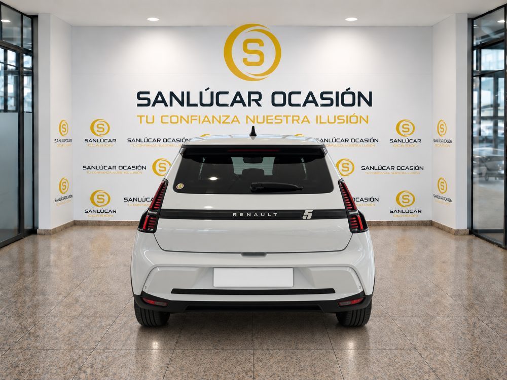 Renault 5 E-Tech 150 autonomía confort Techno miniatura 3