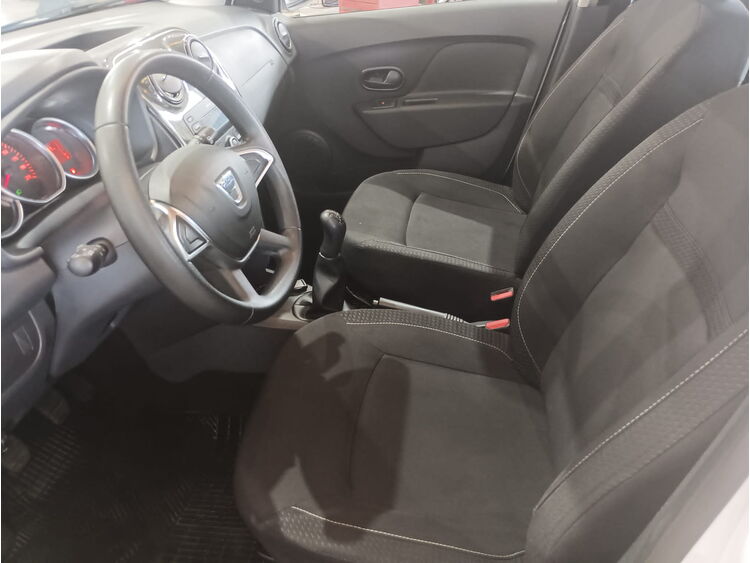 Dacia Sandero AMBIANCE 5P foto 16